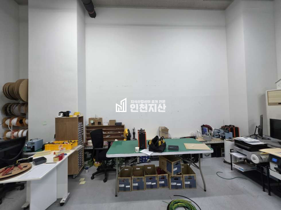 인천 부평구 갈산동 94 전용20평.화물용승강기 근접한 드라이브인 제조공장,냉난방기 월세 매물번호 11507 사진 5