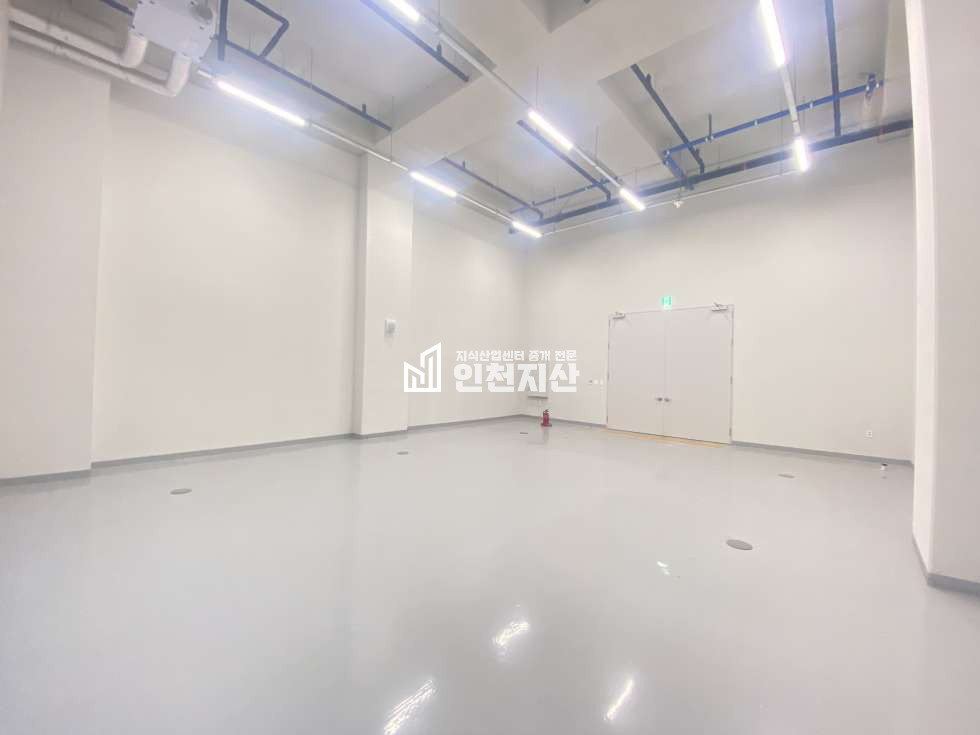 인천 부평구 갈산동 94 전용27평.제조.물류 편리한 1층.즉시입주.단기가능 월세 매물번호 11487 사진 4