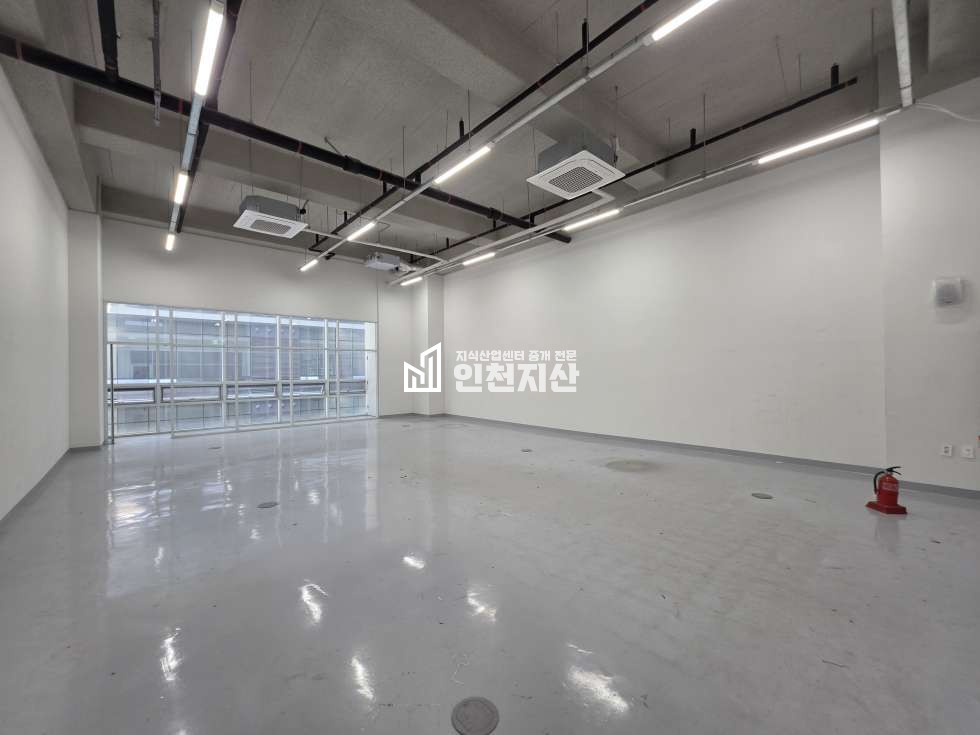 인천 부평구 갈산동 94 (전용31평).제조부터 물류이동좋은 4층 제조공장/호실앞물류하역 월세 매물번호 11490 사진 4