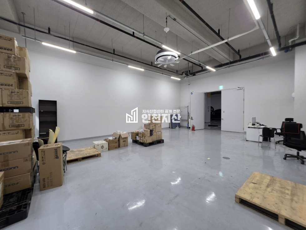 인천 부평구 갈산동 94 전용28.드라이브인제조,냉난방기,화물엘베 월세 매물번호 11632 사진 4