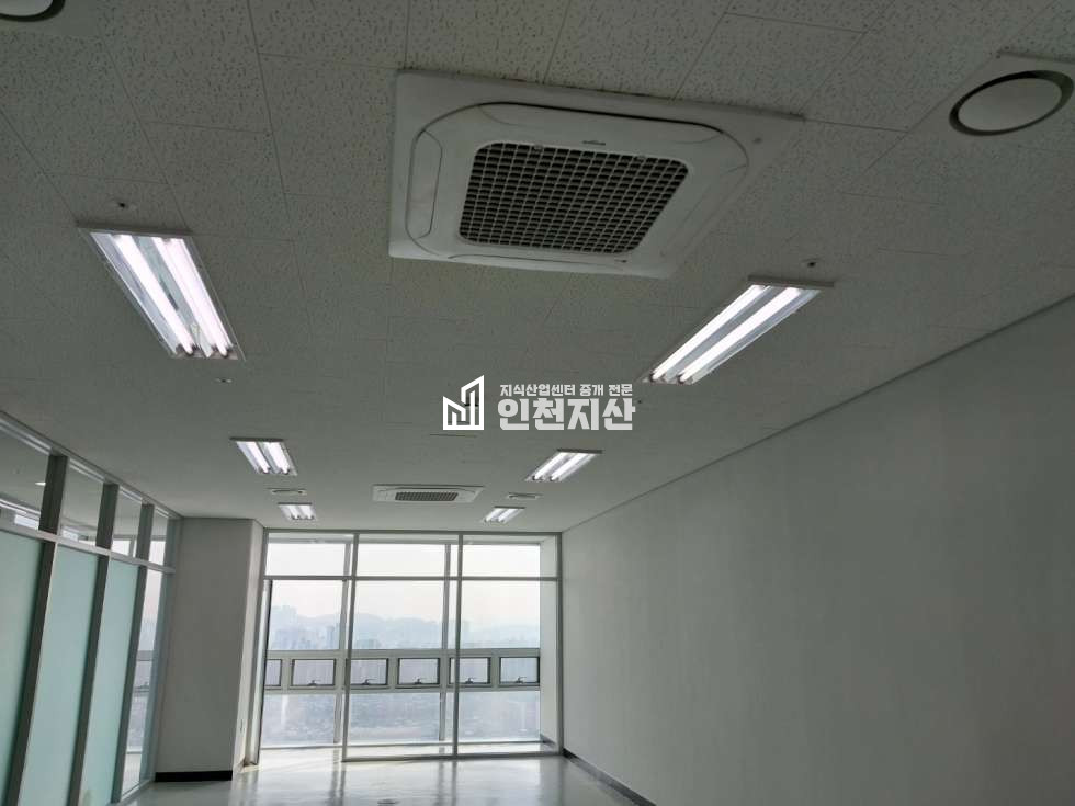 인천 부평구 갈산동 94 코너 전용18평. 남향 사무실 월세 매물번호 11389 사진 2