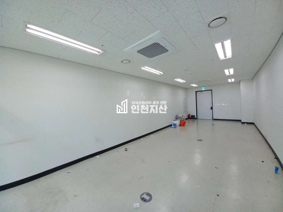 인천 부평구 갈산동 (전용14p).즉시입주.냉난방기2대.중층소형사무실 월세 매물번호 11607 사진 2